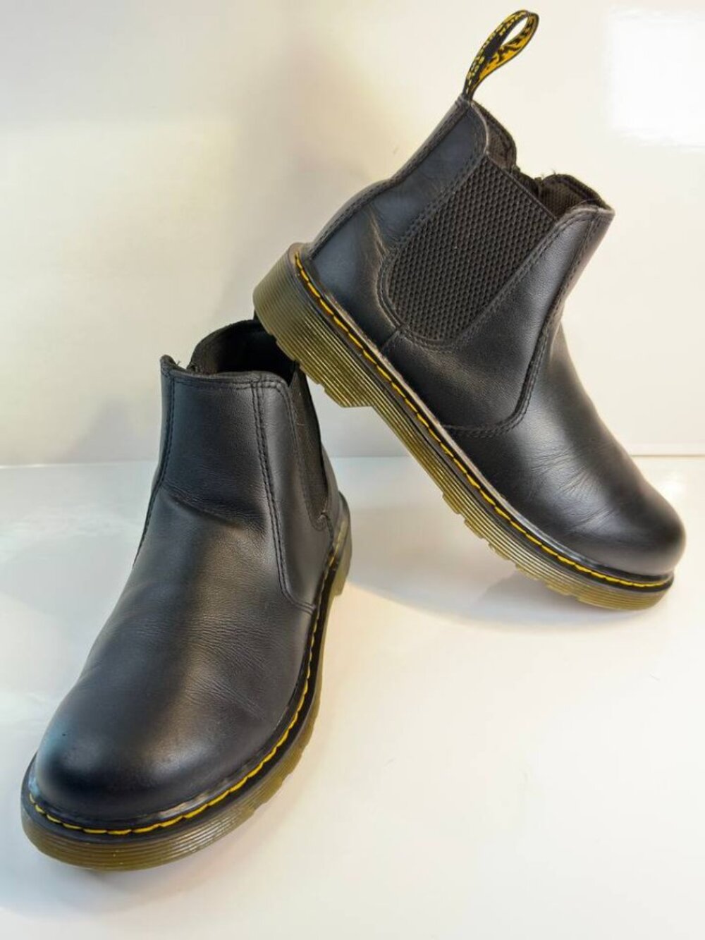Dr. Martens Women’s Black Leather Chelsea Boots – US 5